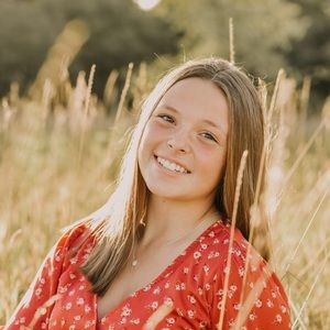 Meet your Posher, Rebecca